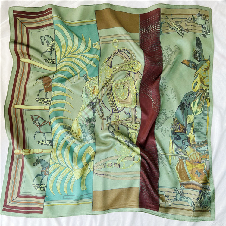 Luxury Bags Green - Syal Sutra Murbei Kecil 65CM Bandana