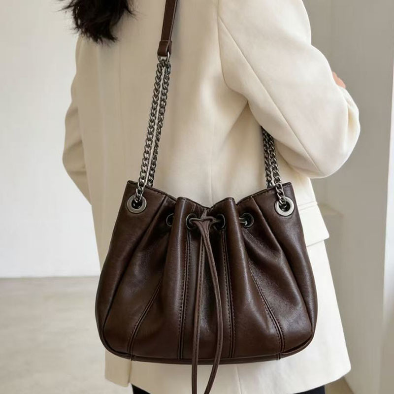 Tas Selempang Wanita Model Buc - Luxury Bags Sling ulasan dan harga