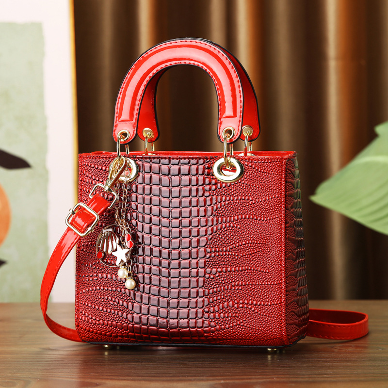 Tas Persegi Kecil Tekstur Pola - Luxury Bags Classy ulasan dan harga